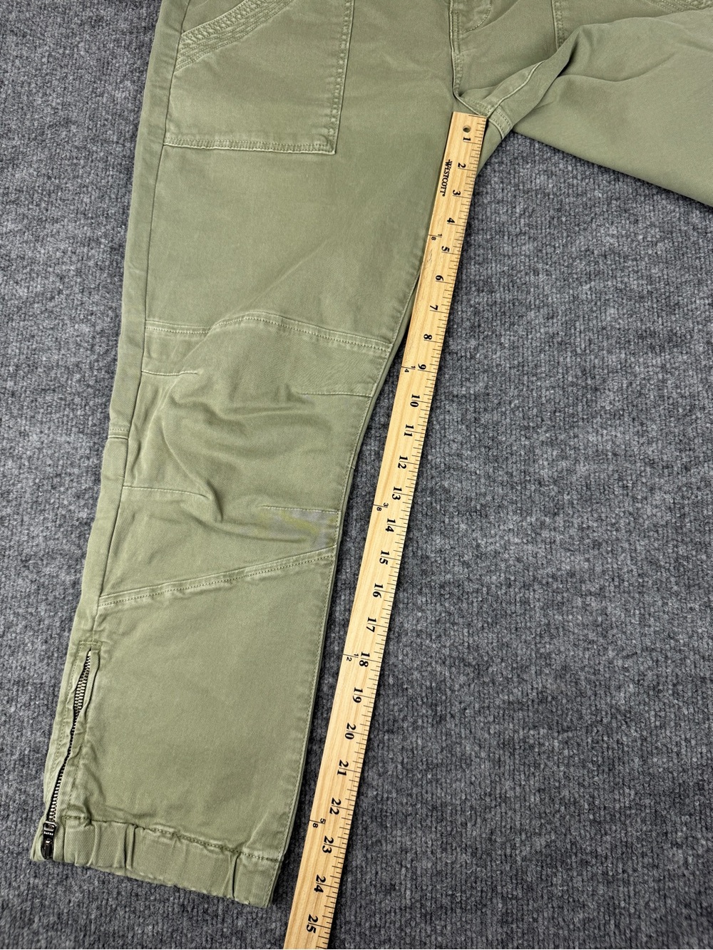 FRAME Banded Hem Moto Pants Washed Aloe Green Crop Utility Pants Size 32 - Picture 8 of 14